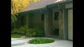 Ӝуштыса цыпочка егитъёс вакчи ӵышкемын, вылаз аслэсьтыз бадӟым люкетэз жопа нырысетӥ пол тэтчам дыр