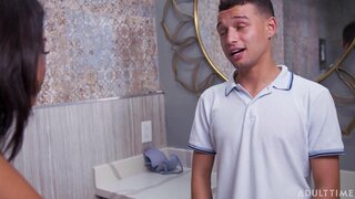 ���วียนนาดำจับเธอเพื่อน Wacking ออกไปกับแม่ของเธอทรง!