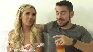 Girl Eisiau Gŵr I Sugno Dick Ar Gyfer Ei Phen-Blwydd