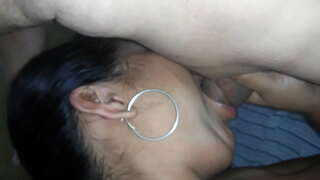 Annwyl wraig yn croesawu i mi llafar blasus i&#039;ch cariad yn y gorau